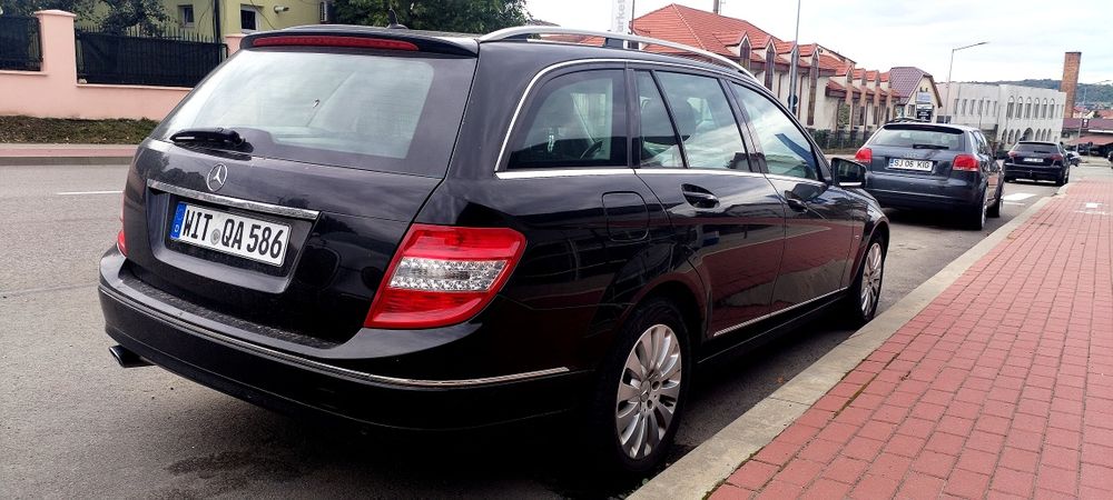 Mercedes C Klass Avantgarde Full Opțional