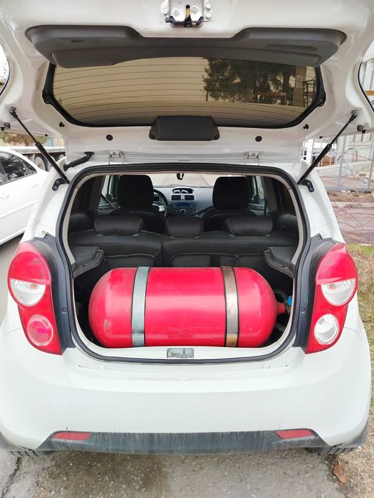 Продам срочно газ оборудование для авто 3 поколения. Подробно по тел.