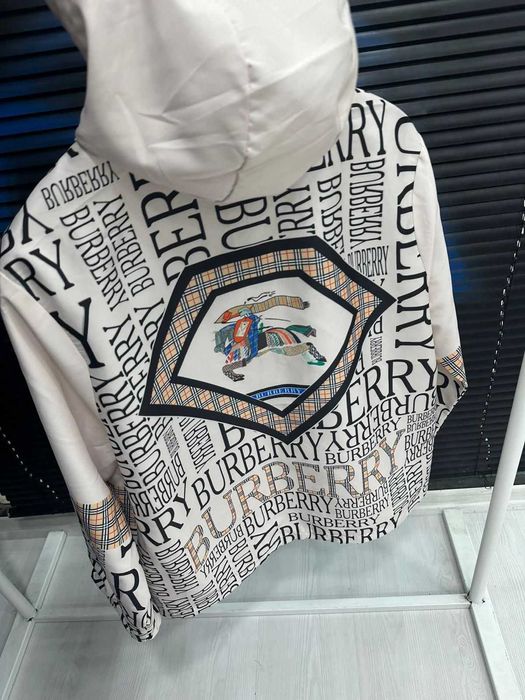 Мъжки ветровки Dior
