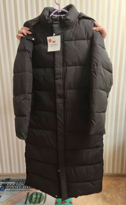 Продам новую зимнюю куртку