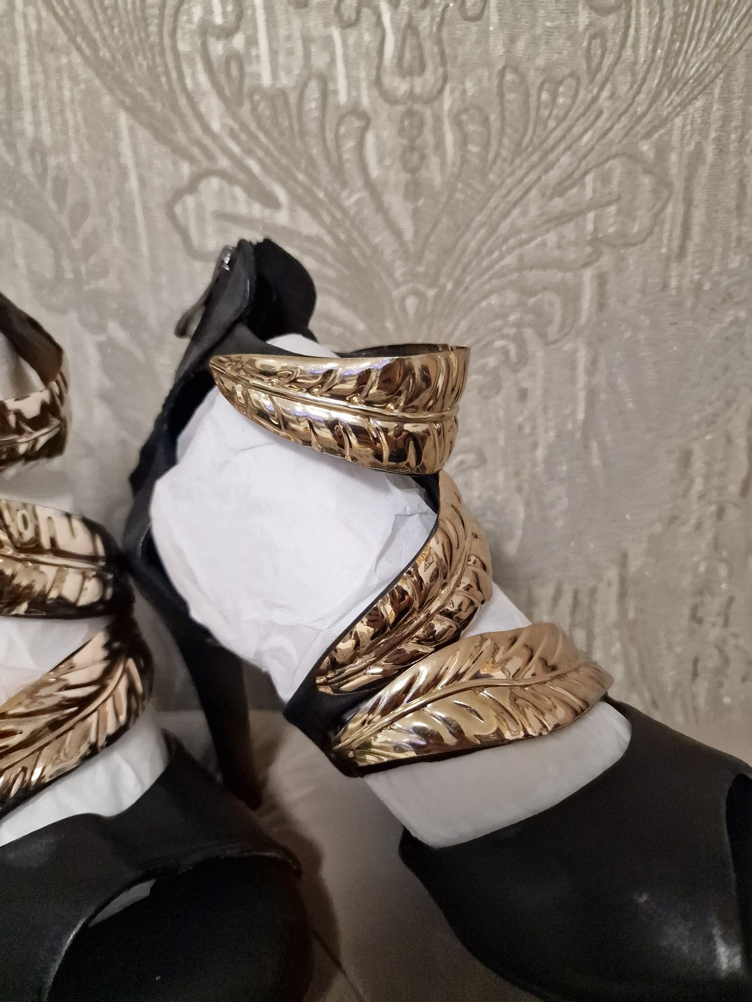 Sandale superbe 36 G Zanotti piele naturala