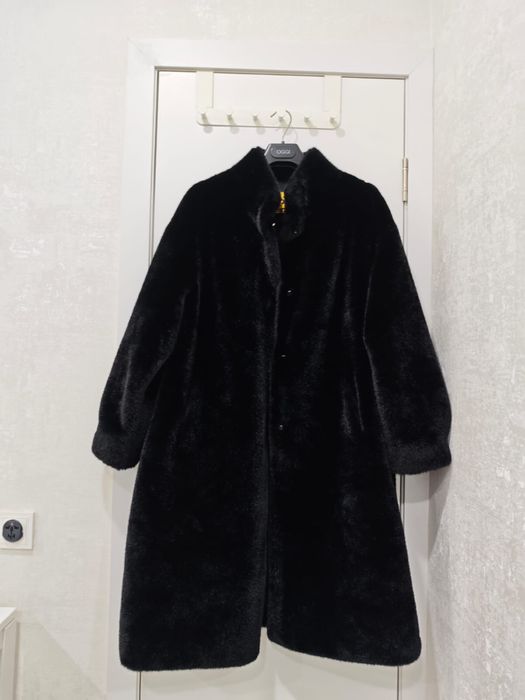 Шубы куртки зима