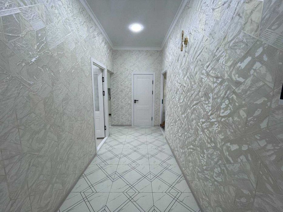 Продаётся 2х квартира на 2 этаж орр ШАЙХ УЛ ОЛАМ