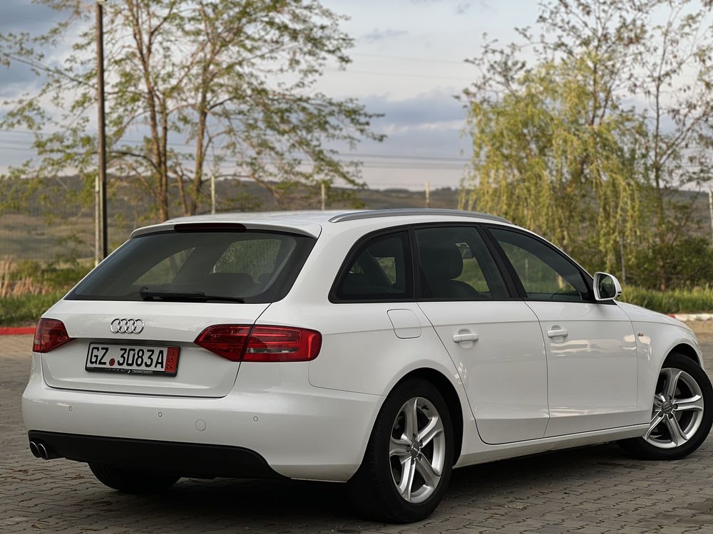 Audi A4 b8 2.0 TDI 143 CP S-LINE