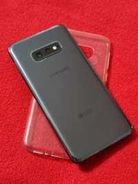 Samsung Galaxy S10e Black 128Gb, Liber, Folie Sticla, Husa silicon.