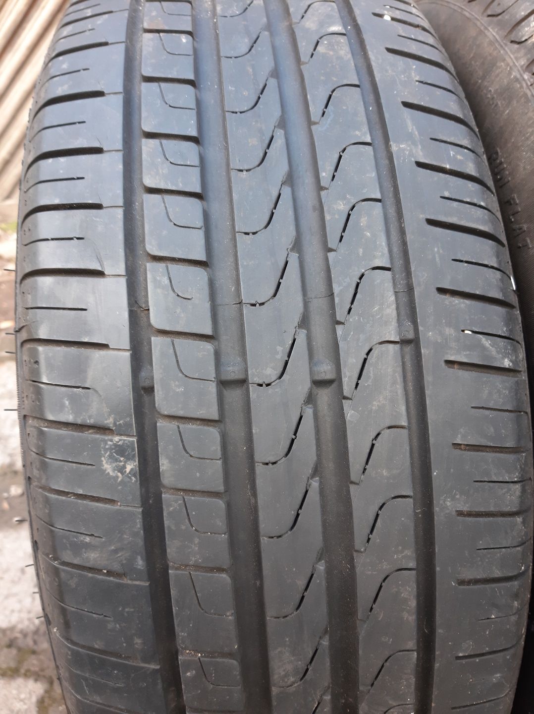 Летни Гуми PIRELLI 225/55 R17 2бр. ДОТ 4321