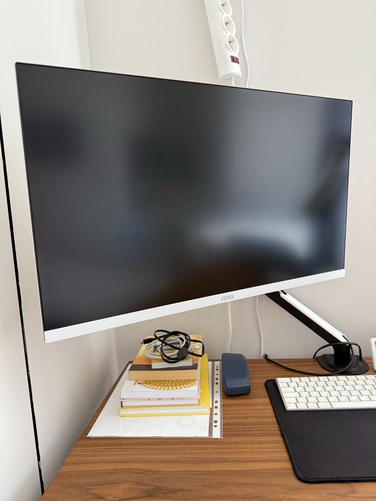 Монитор MAG msi 4k 160hz