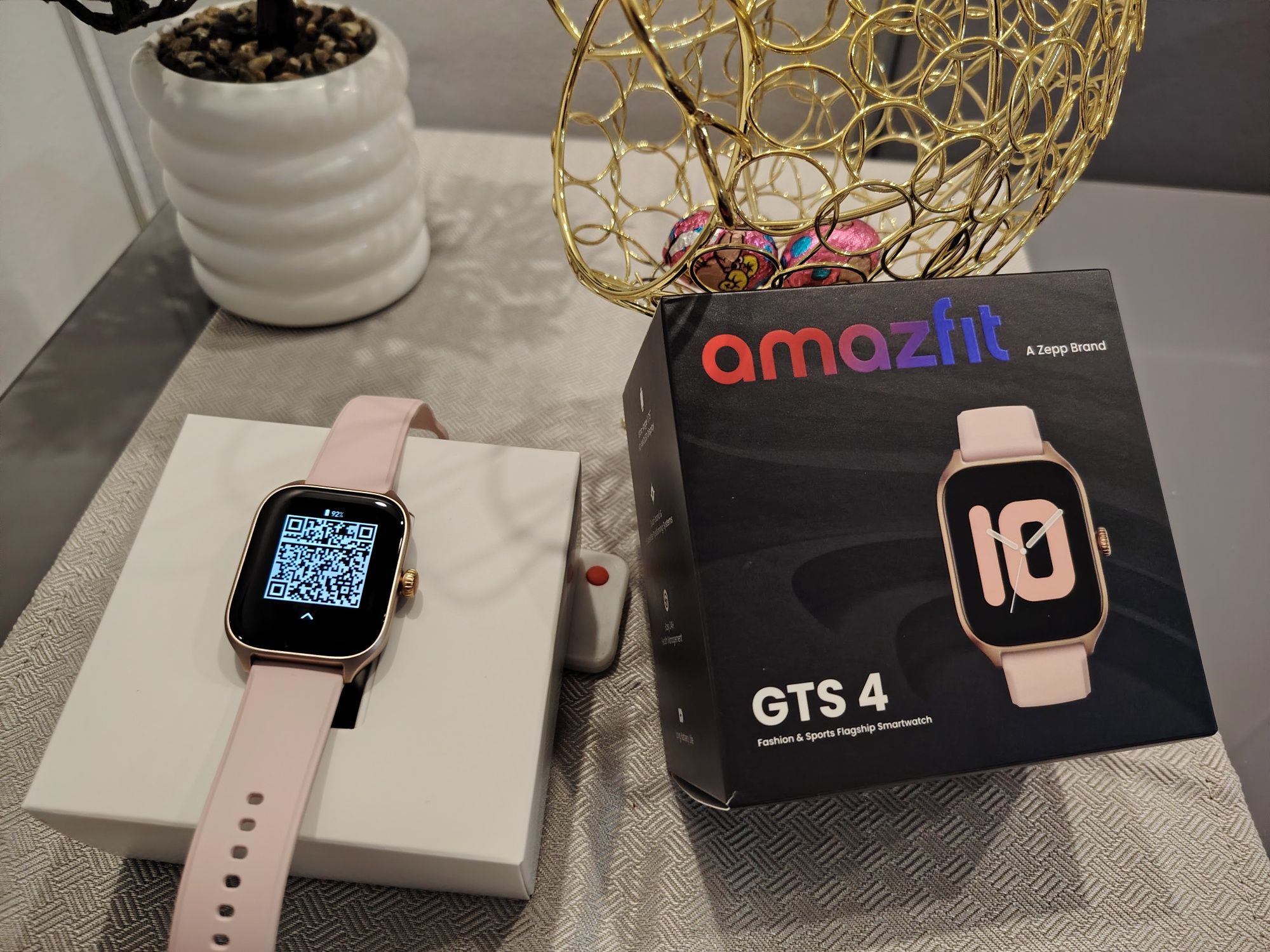 AMAZFIT GTS 4  Smart wach de generație noua!