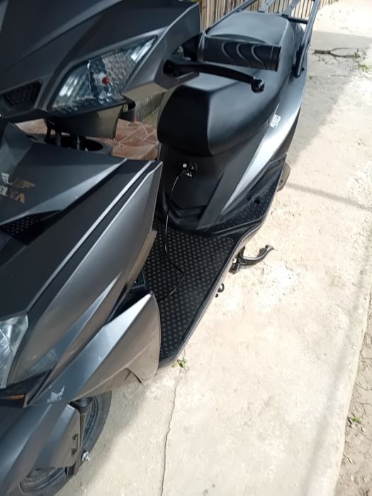 De vânzare scuter electric