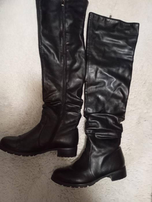 Демисезонные Высокие ботфорты 41 размер