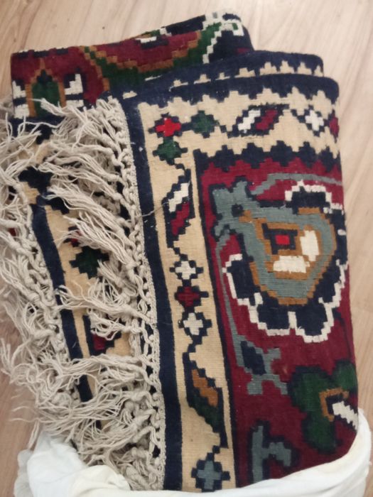 Чипровски килим нов