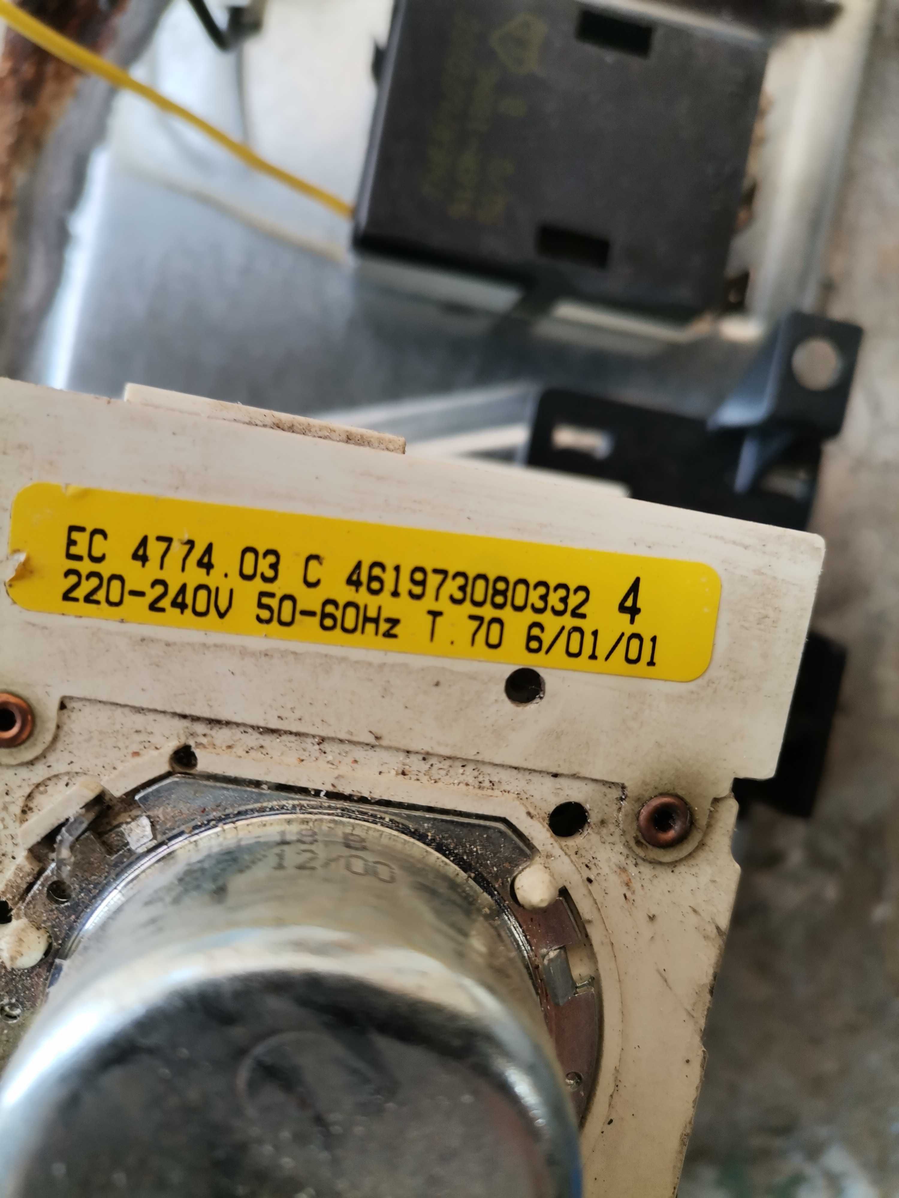 Продавам програматор за ПЕРАЛНЯ WHIRLPOOL