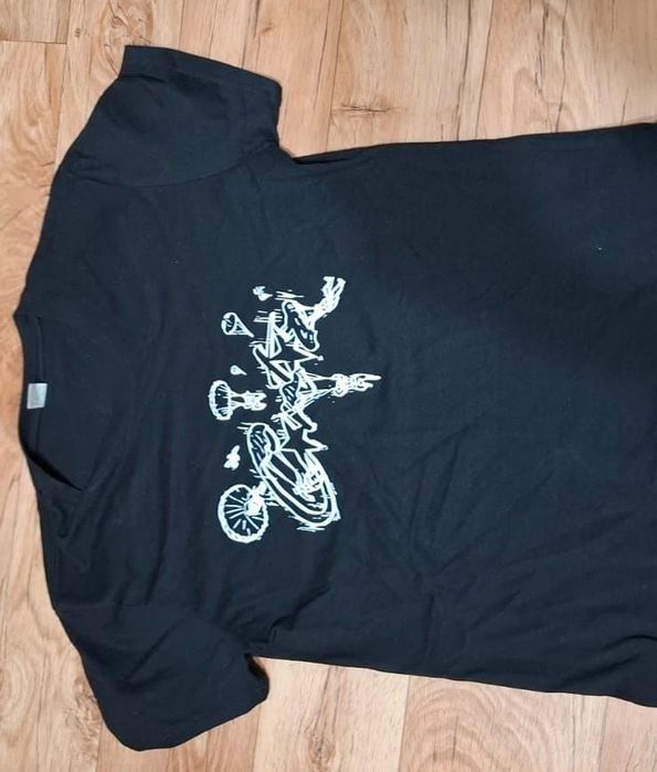 Продам ветровку arc`teryx, и футболку Cortez