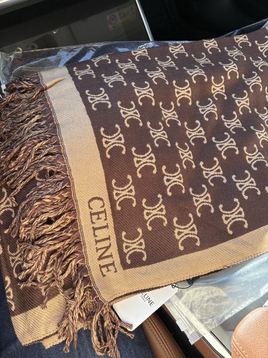 Дамски шалове Celine