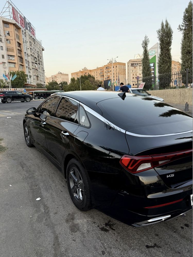 Kia ka 5 luks  plus sotiladi urilmagan kraskasi toza xaydashka tayor