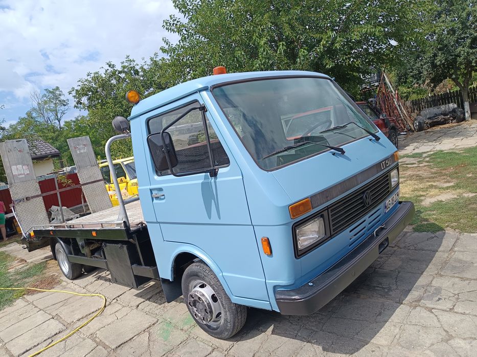 Vind sau schimb autoplatforma Lt 50