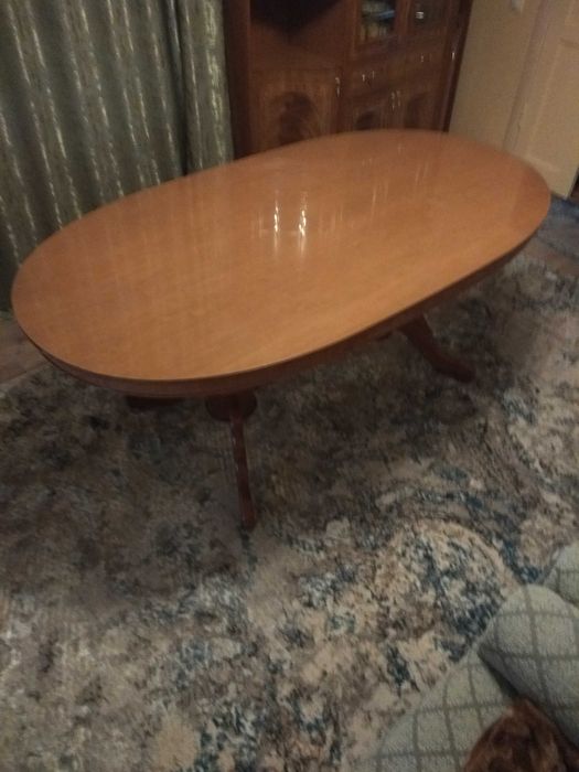 Кухонный стол. Б/У.