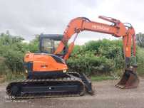 Excavator Hitachi EX 75 UR de 7,5 tone an2005