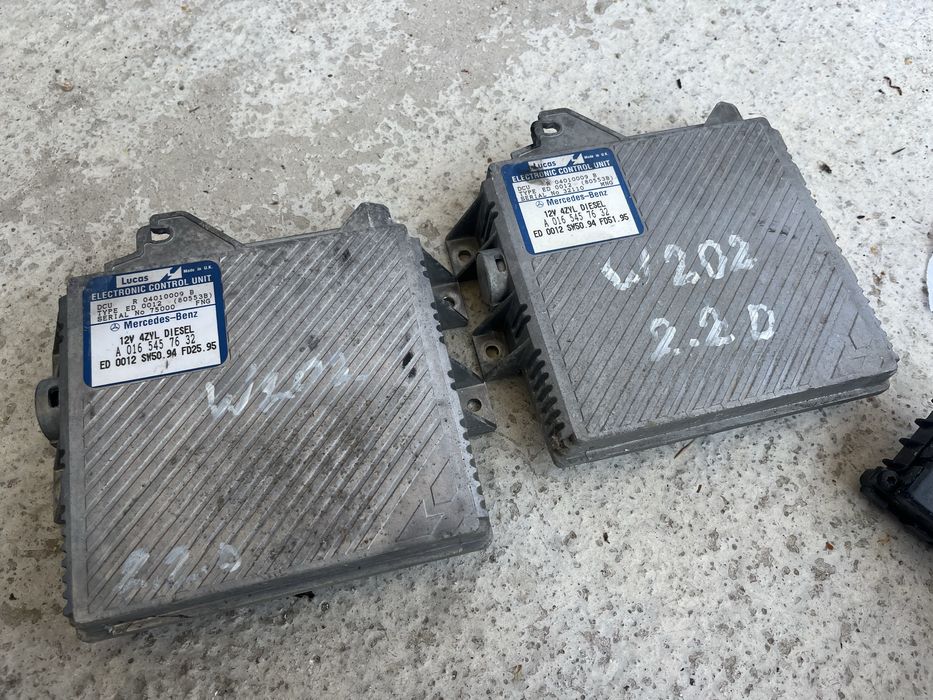 Компютър двигател Mercedes W202 2.2D