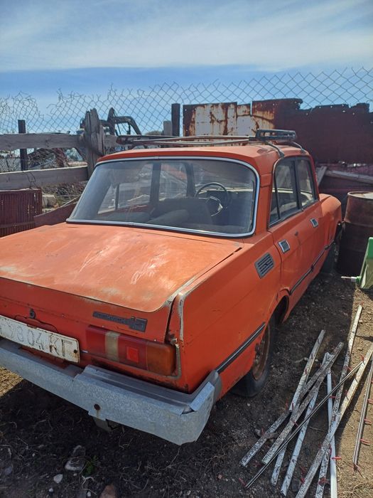 Москвич машина сатылады