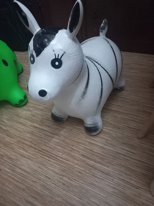 Продам ослика новый