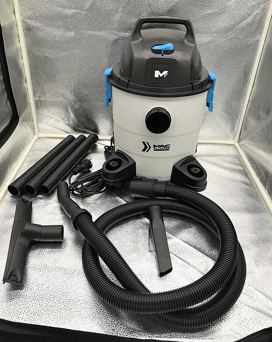 Aspirator lichide 16L, 1300W, Putere si Versatilitate!