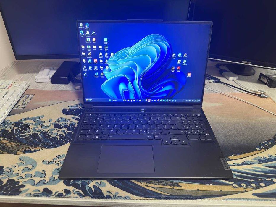 Laptop Legion Slim 7 / RTX 4060