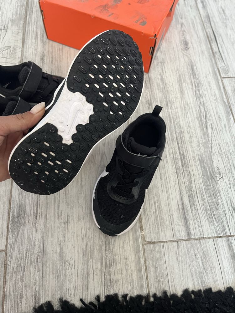 Найк и Пума nike i puma