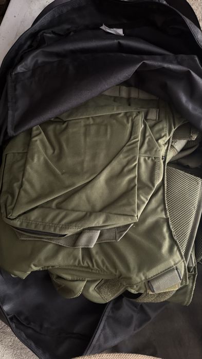 Продам новый брон жилет военный