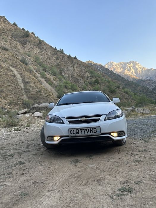 Продам свою автомашину жентру