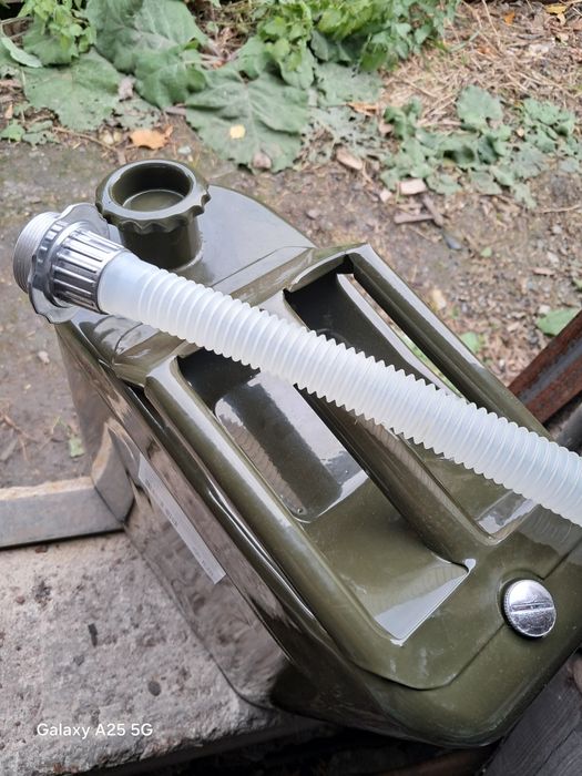 Бензинге арналган темір конистор сатылады жап жаңа