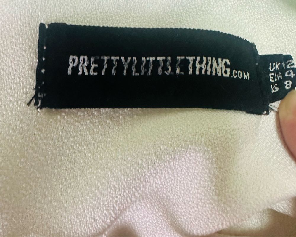 Camasa/Bluza eleganta Prettylittlething, model deosebit