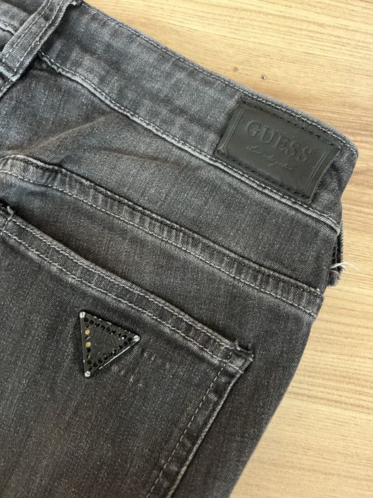 Оригинални дънки Guess