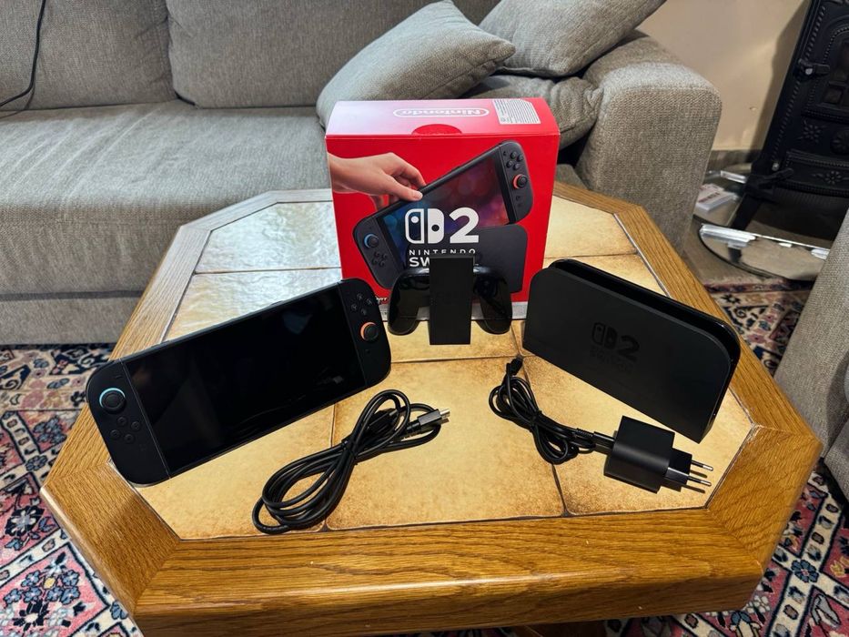 Nintendo Switch aproape nou și 7 jocuri incluse!