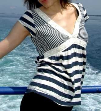 Bluză Marks&Spencer cu dantelă, model marinar, măsura S
