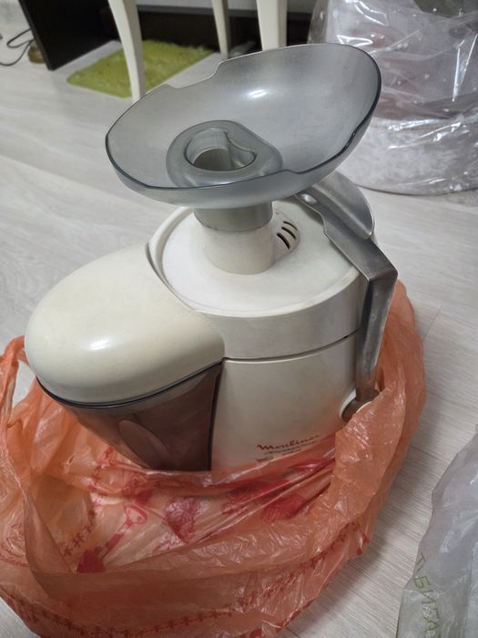 Соковыжималка Мауленекс!