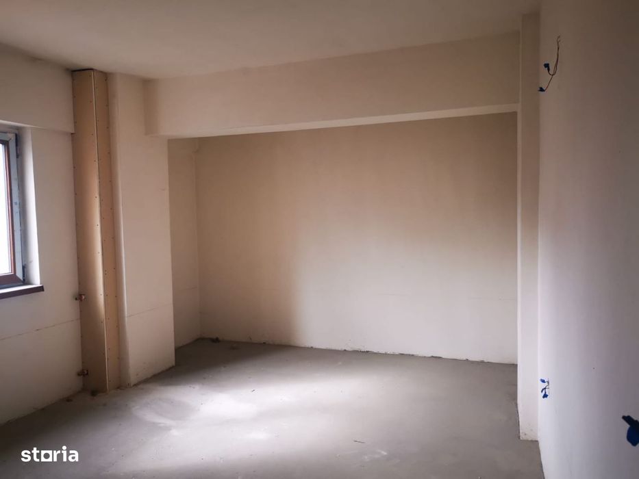Tomis nord Brotacei 3 camere decomandat 115 mp etaj 3 160.000e