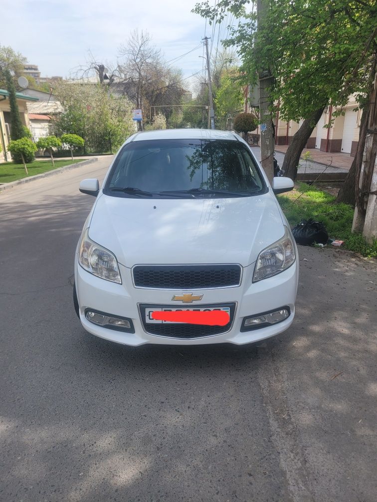 Nexia 3 At. 2017 yil. 181.000 probeg