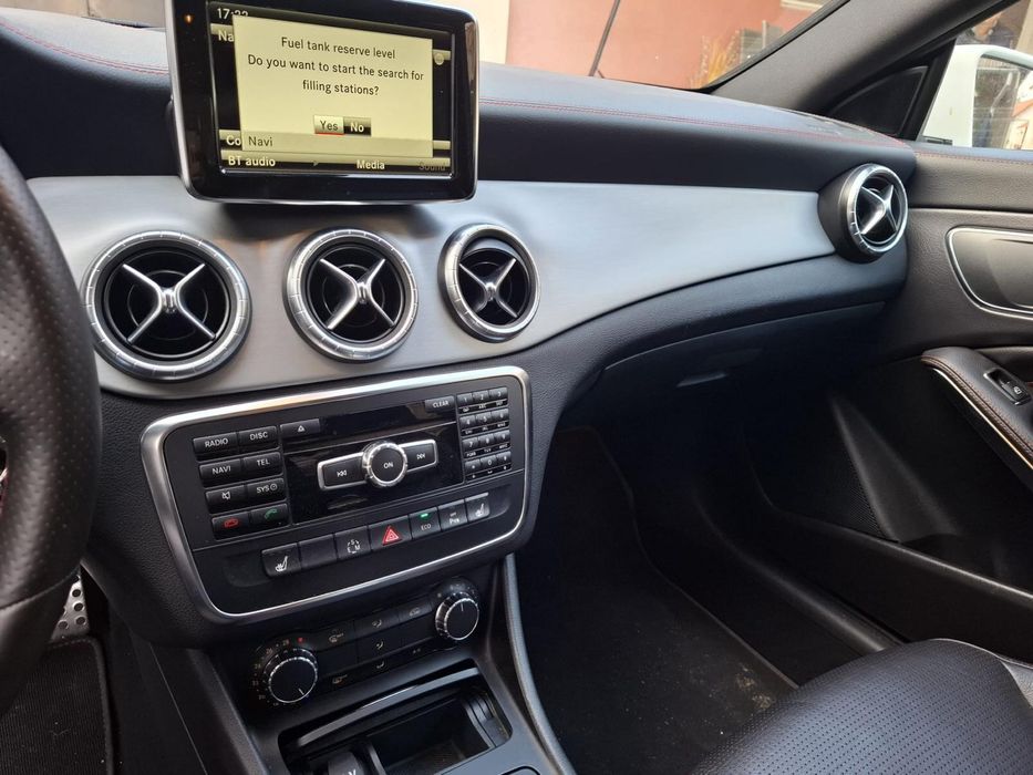 Mercedes CLA 220 AMG