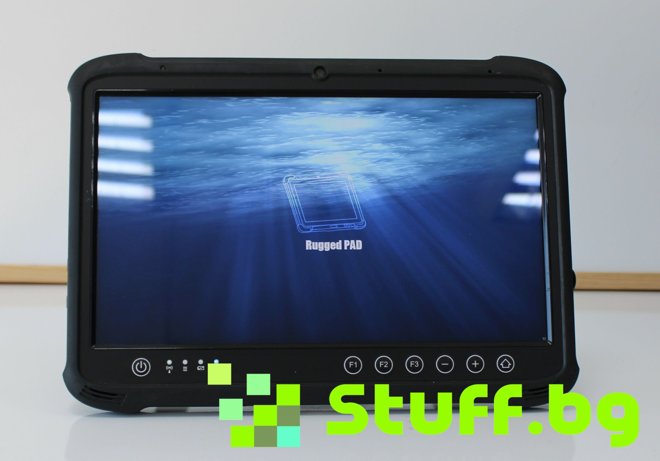 Winmate M133K Rugged Windows Tablet 13.3'' i5-5250U/4GB/128SSD m.2
