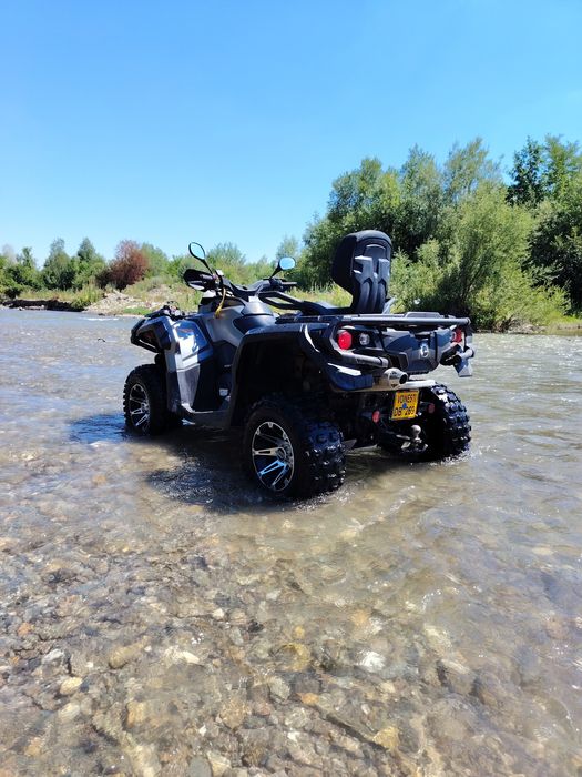 Atv can am outlander