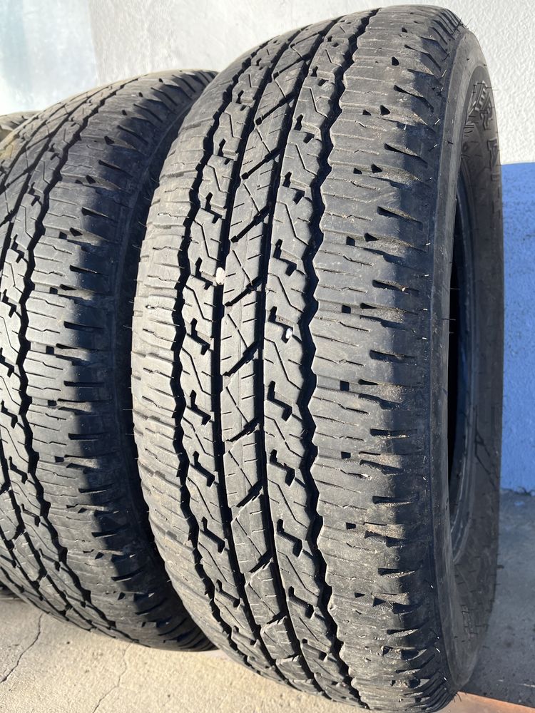 4 бр. гуми за джип 265/65/17 Bridgestone DOT 3622 6-7 mm