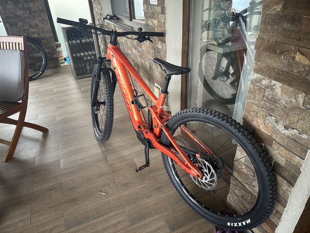 Giant Stance E+ 2023 300km Bicicleta Electrica