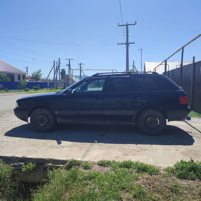 Продам Ауди б4 универсал