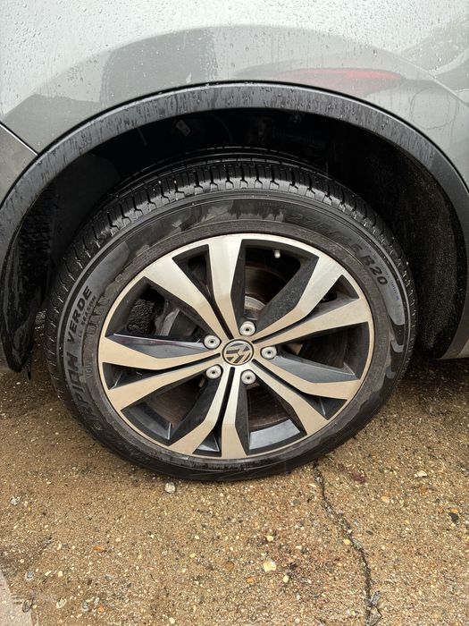 Jante vw touareg 5x130 9j et57 71.5gc 7P R20 anvelope mixte 275/45/20