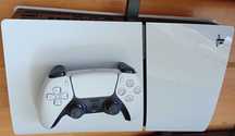Продавам отличен Playstation 5 Slim и PS4/PS5 игри