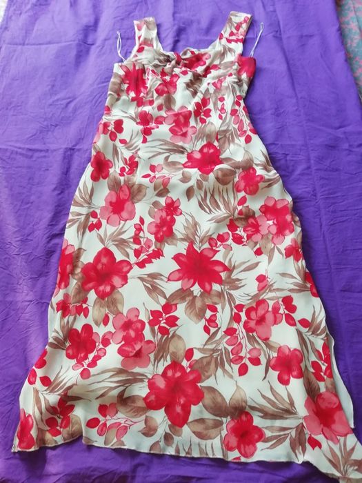 Лятна рокля без ръкави