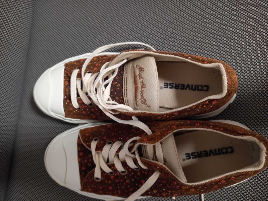 Tenesi Converse dama