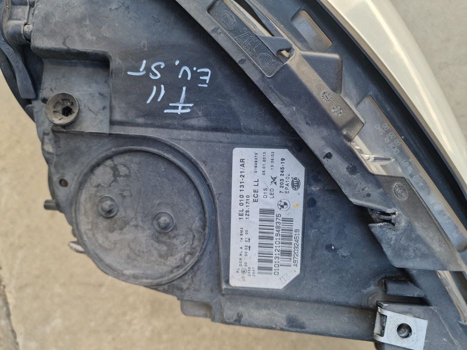 Far faruri stanga dreapta bmw f10 f11 nfl bi xenon europa