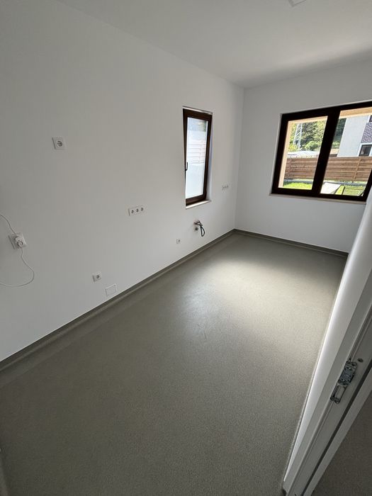 Inchirez spatiu comercial / parter Gilau ! Front DJ 107P superfinisat